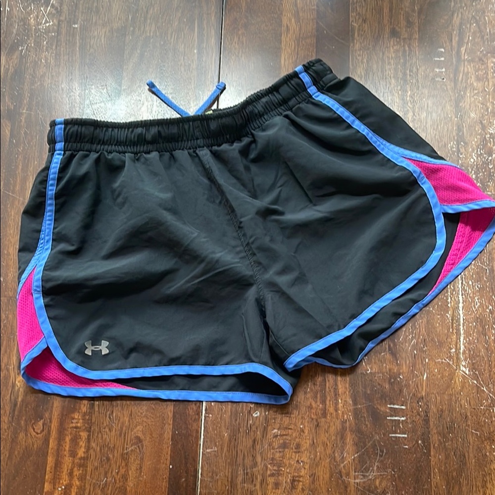 Under Armour Women's Running Shorts HeatGear Black Pink Blue Semi Fit Mesh Sz S